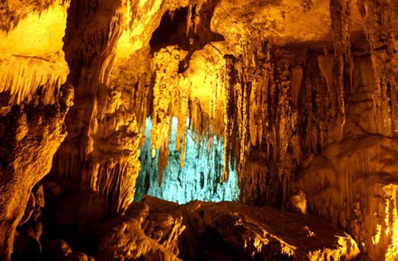Hua Ma Cave, Ba Be National Park, Bac Kan, Vietnam