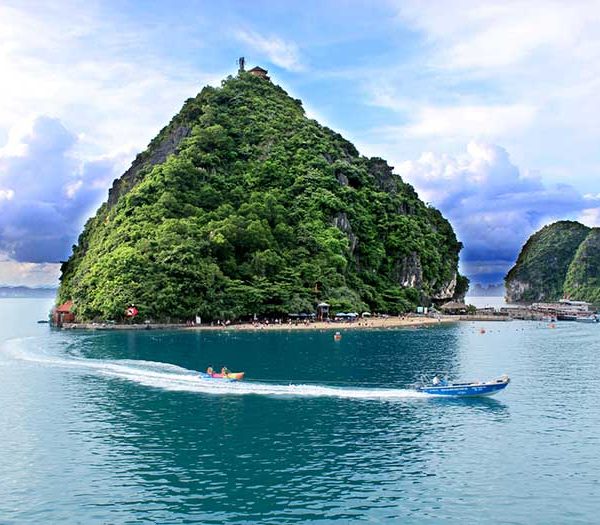 Titov Island, Halong Bay, Vietnam